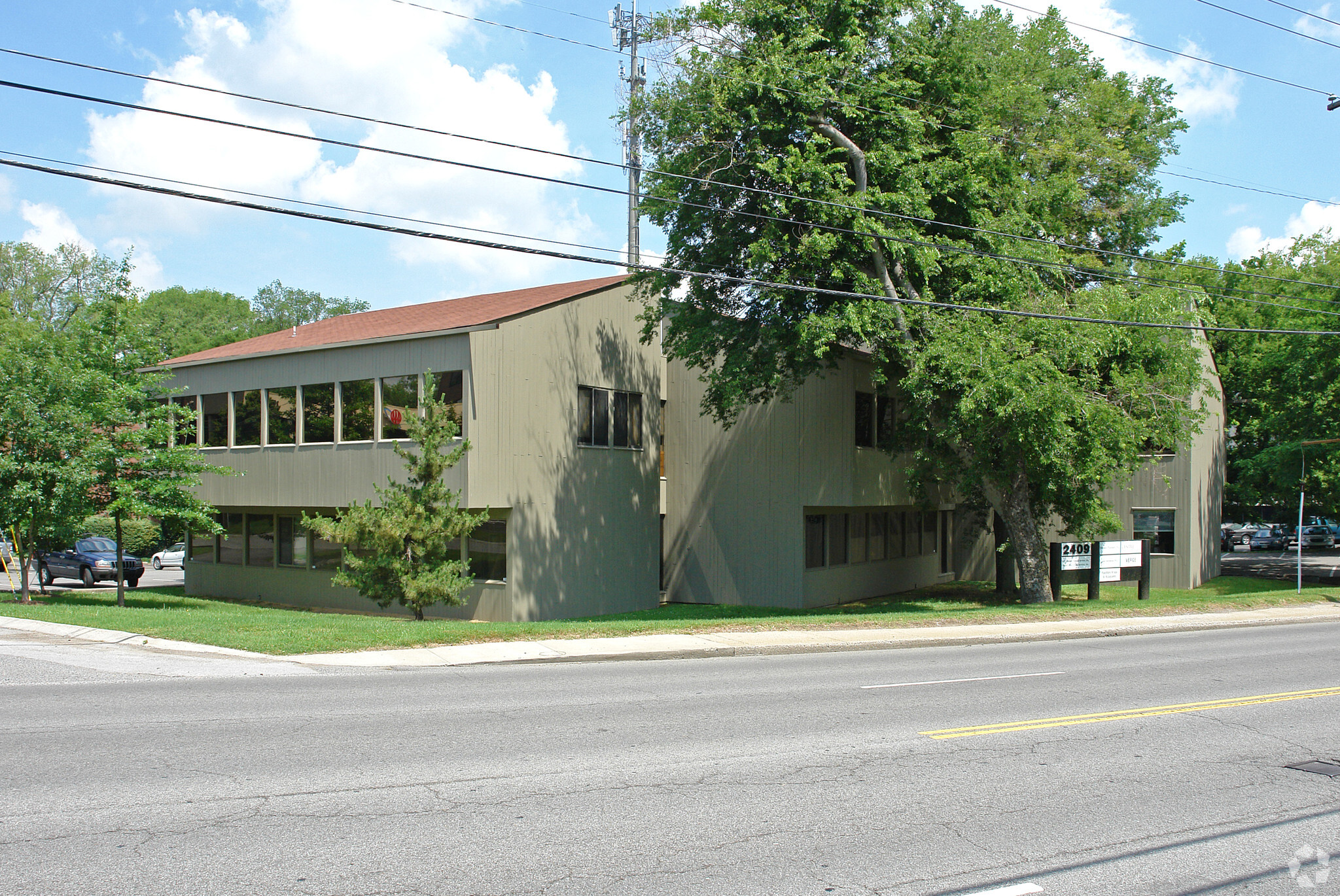 2409 21st Ave S, Nashville, TN for sale Primary Photo- Image 1 of 1