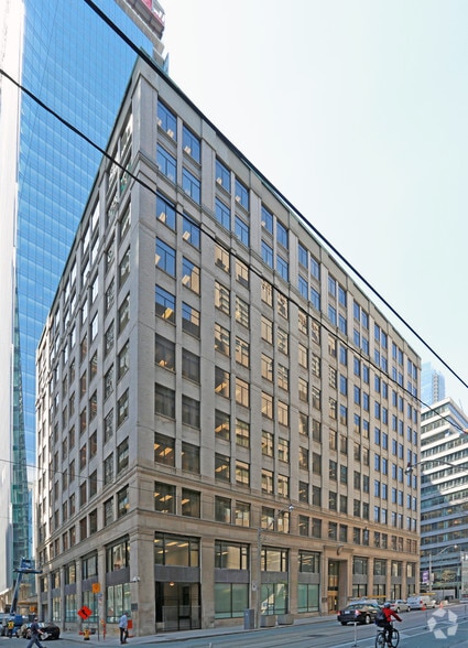 85 Richmond St W, Toronto, ON for lease - Building Photo - Image 3 of 9