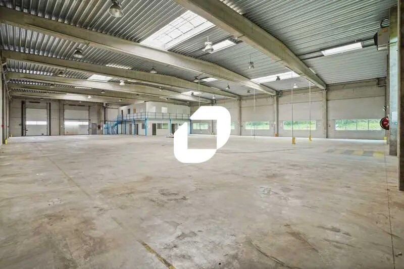 Flex in Chilly-Mazarin for lease - Building Photo - Image 2 of 14