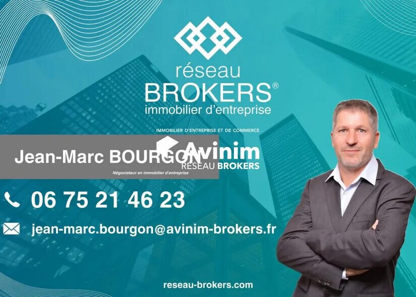 Retail in Saint-Vit for lease - Building Photo - Image 3 of 3