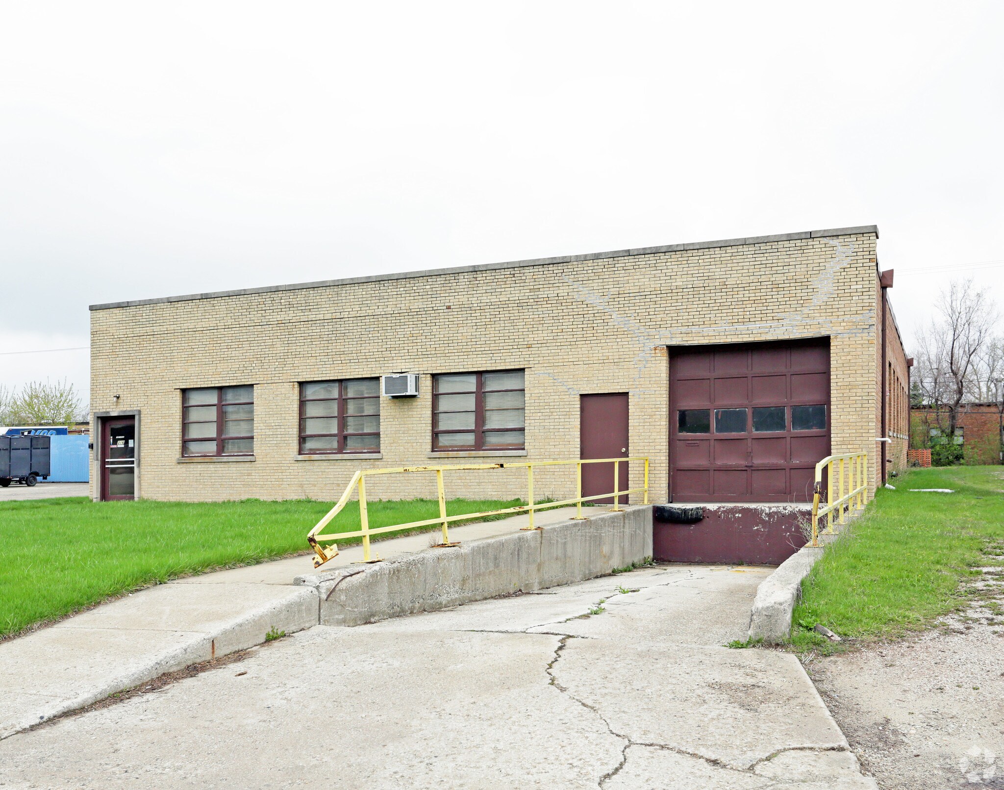 316 Factory Rd, Addison, IL for sale Primary Photo- Image 1 of 1