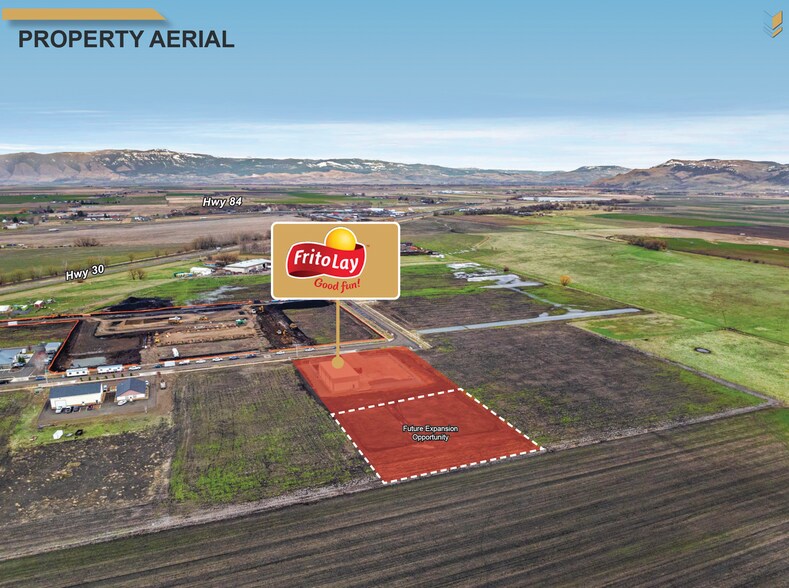 334 Antelope Dr, La Grande, OR for sale - Building Photo - Image 2 of 12