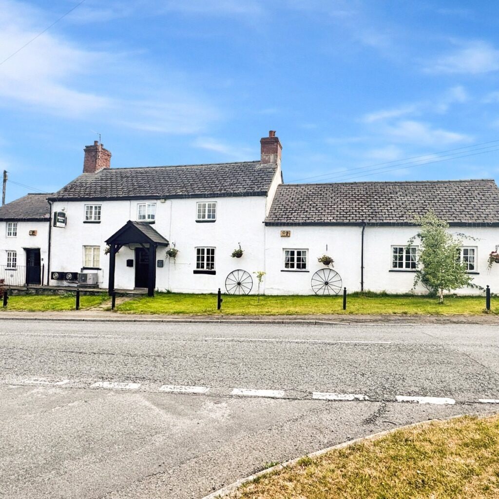 A483, Builth Wells for sale Building Photo- Image 1 of 27