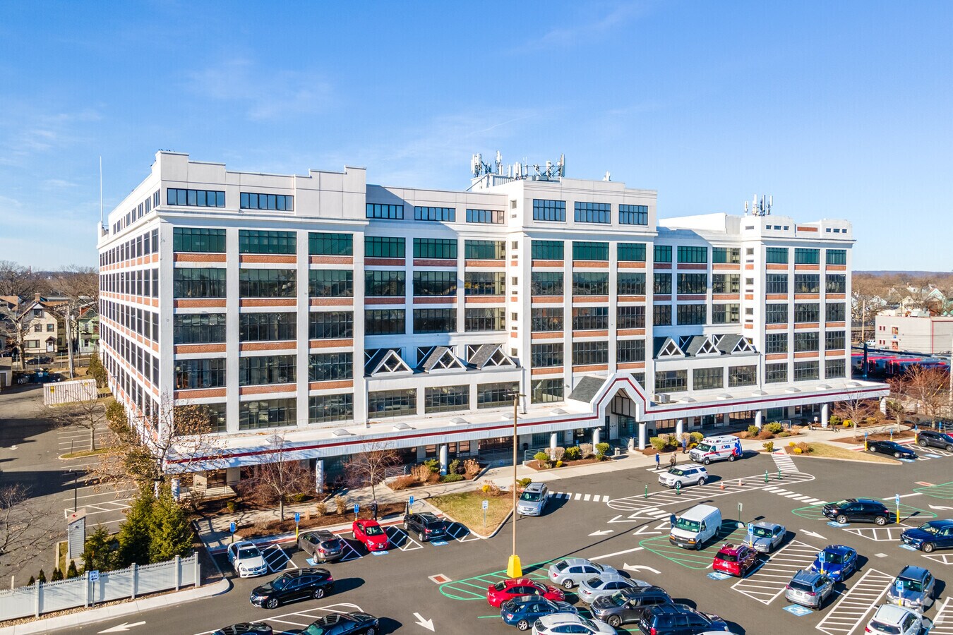 1 Long Wharf Dr, New Haven, CT 06511 One Long Wharf Business Center