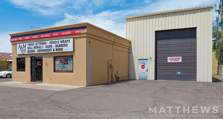 424 S Gilbert Rd, Mesa, AZ for sale - Building Photo - Image 1 of 3