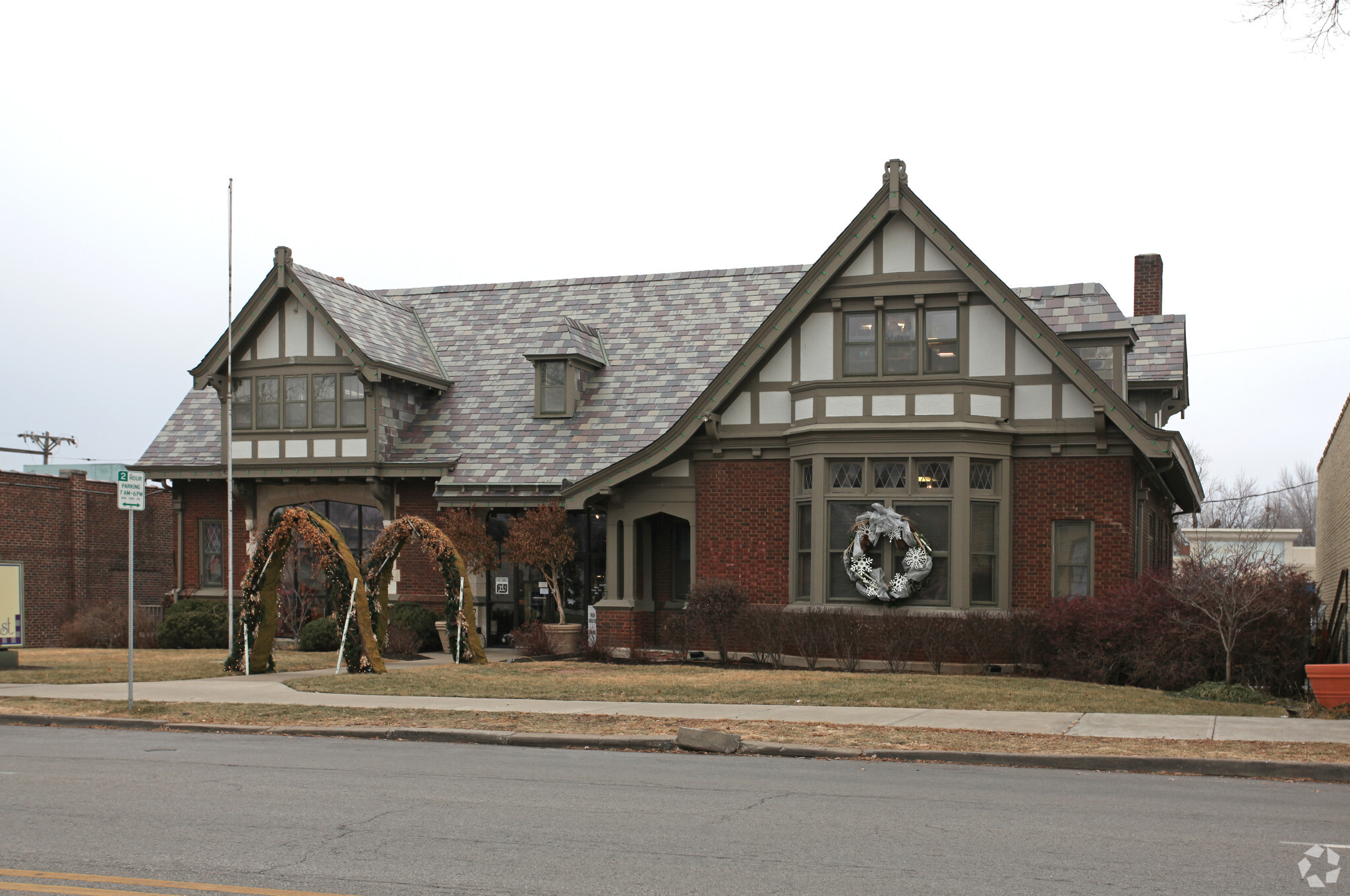 22 W 63rd St, Kansas City, MO for lease Building Photo- Image 1 of 4