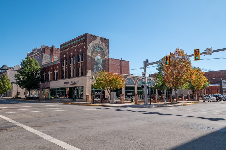 143 W Center St, Marion, OH for sale - Building Photo - Image 2 of 11