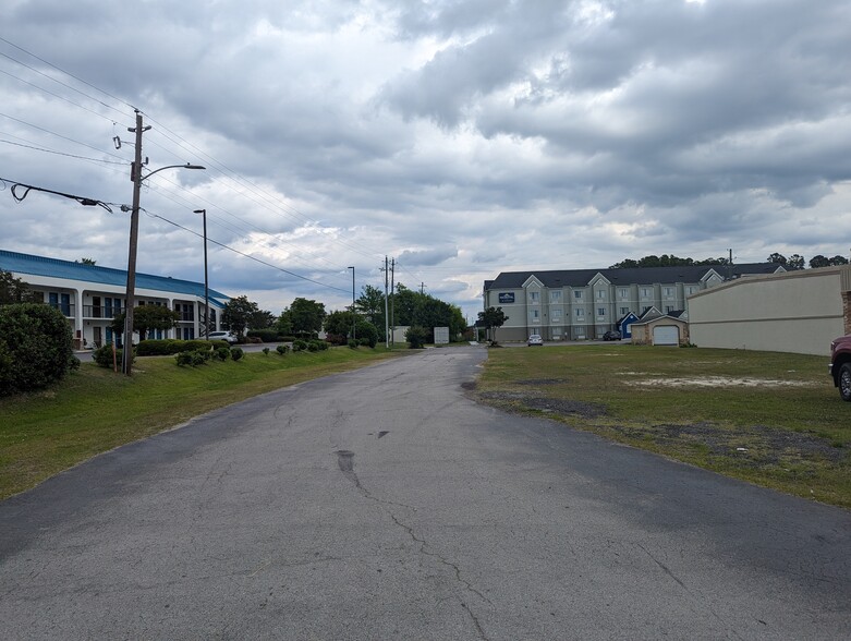 Western Blvd, Jacksonville, NC for sale - Building Photo - Image 3 of 7