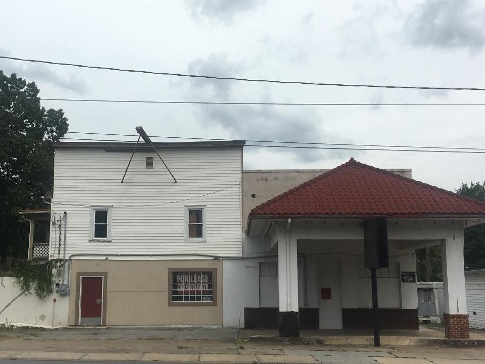 2211 Williamson Rd NW, Roanoke, VA 24012