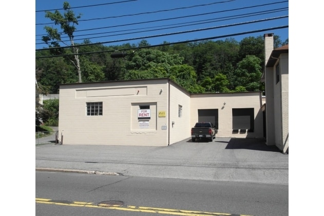 40 Wayne Ave, Suffern, NY for sale - Building Photo - Image 3 of 12