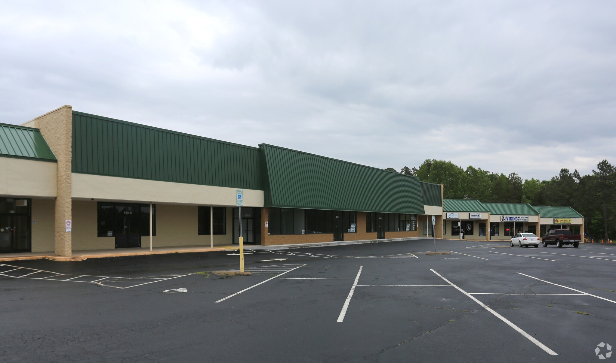 630-656 W Academy St, Randleman, NC for sale Primary Photo- Image 1 of 1