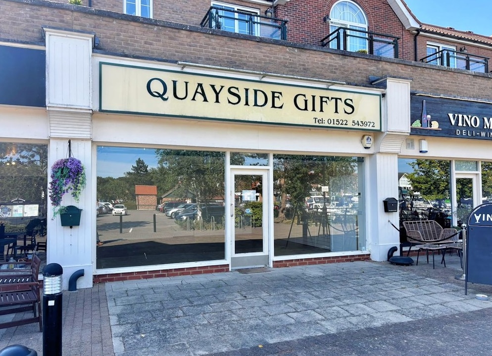 The Landings, Lincoln for lease Building Photo- Image 1 of 3