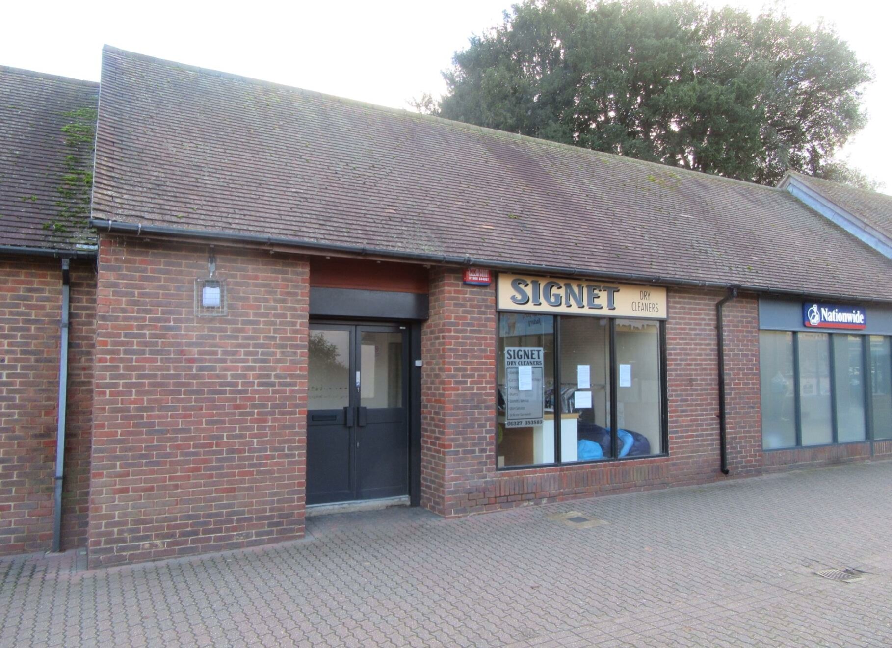 Watling St, Towcester, NTH NN12 6EX Retail for Lease