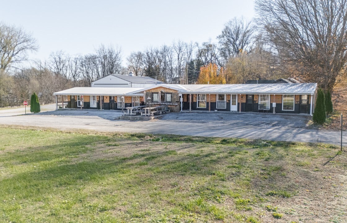 210 W 4th St, Rock Port, MO for sale Building Photo- Image 1 of 1