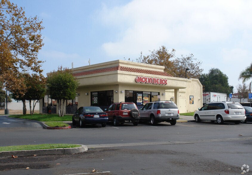 1355 SE Broadway Rd, Chula Vista, CA for lease - Primary Photo - Image 3 of 11