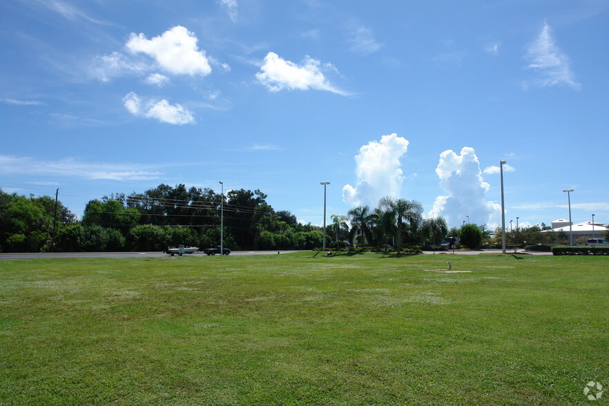 US Highway 1 & Barber St, Sebastian, FL for lease - Building Photo - Image 2 of 7