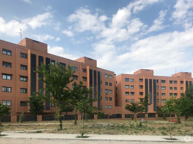 Multifamily in San Sebastián de los Reyes, Madrid for sale - Building Photo - Image 1 of 1