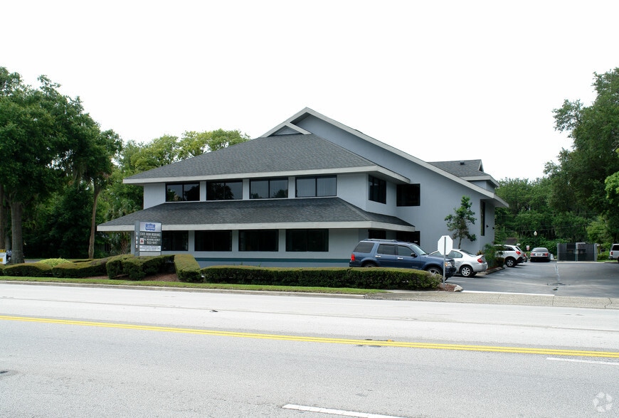 1000 Emmett St, Kissimmee, FL for lease - Building Photo - Image 1 of 14