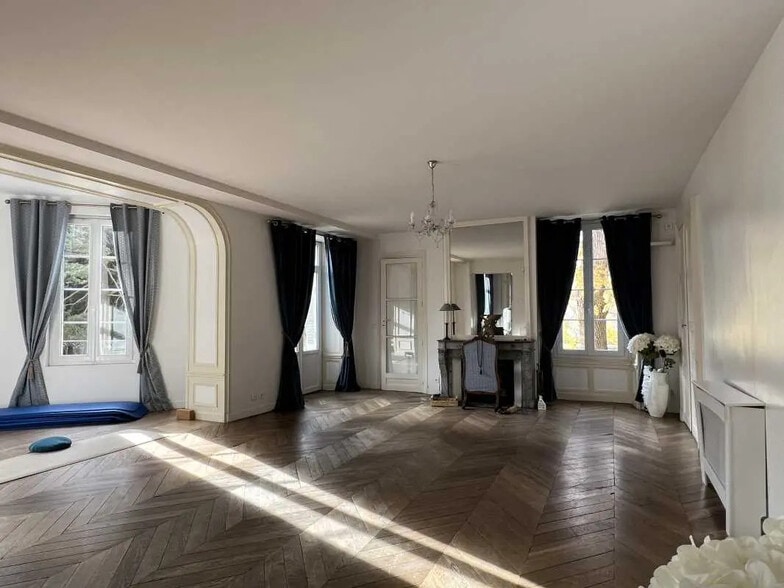 Route De La Folie Bessin, Marcoussis for sale - Building Photo - Image 3 of 19