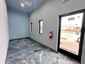 3170 Ridge Rd, McKinney, TX for lease Interior Photo- Image 2 of 9