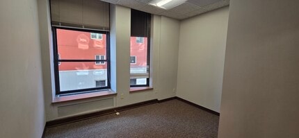 306 W Superior St, Duluth, MN for lease Interior Photo- Image 1 of 8