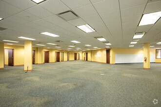 3802 Corporex Park Dr, Tampa, FL for lease Interior Photo- Image 1 of 9