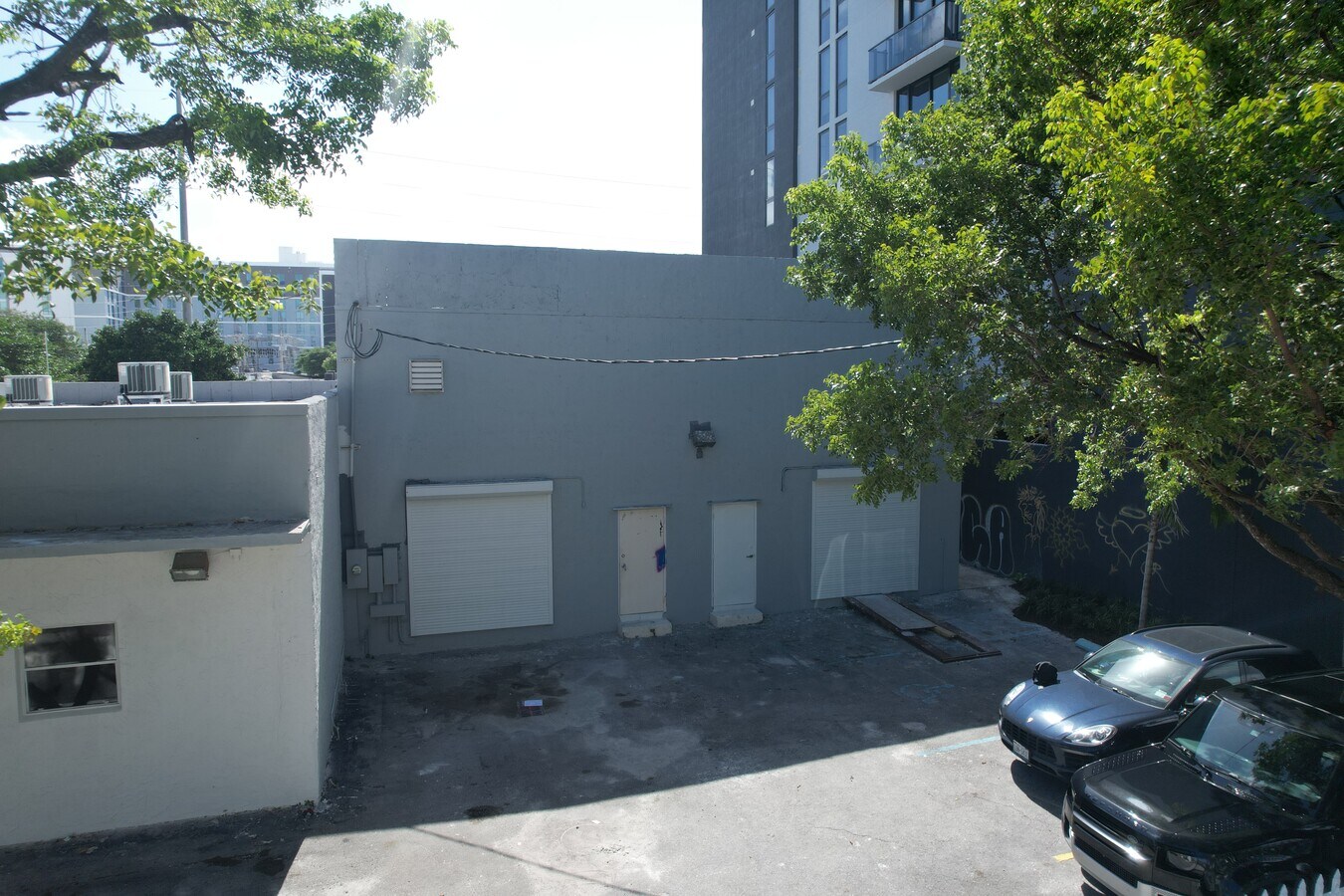 View Photo