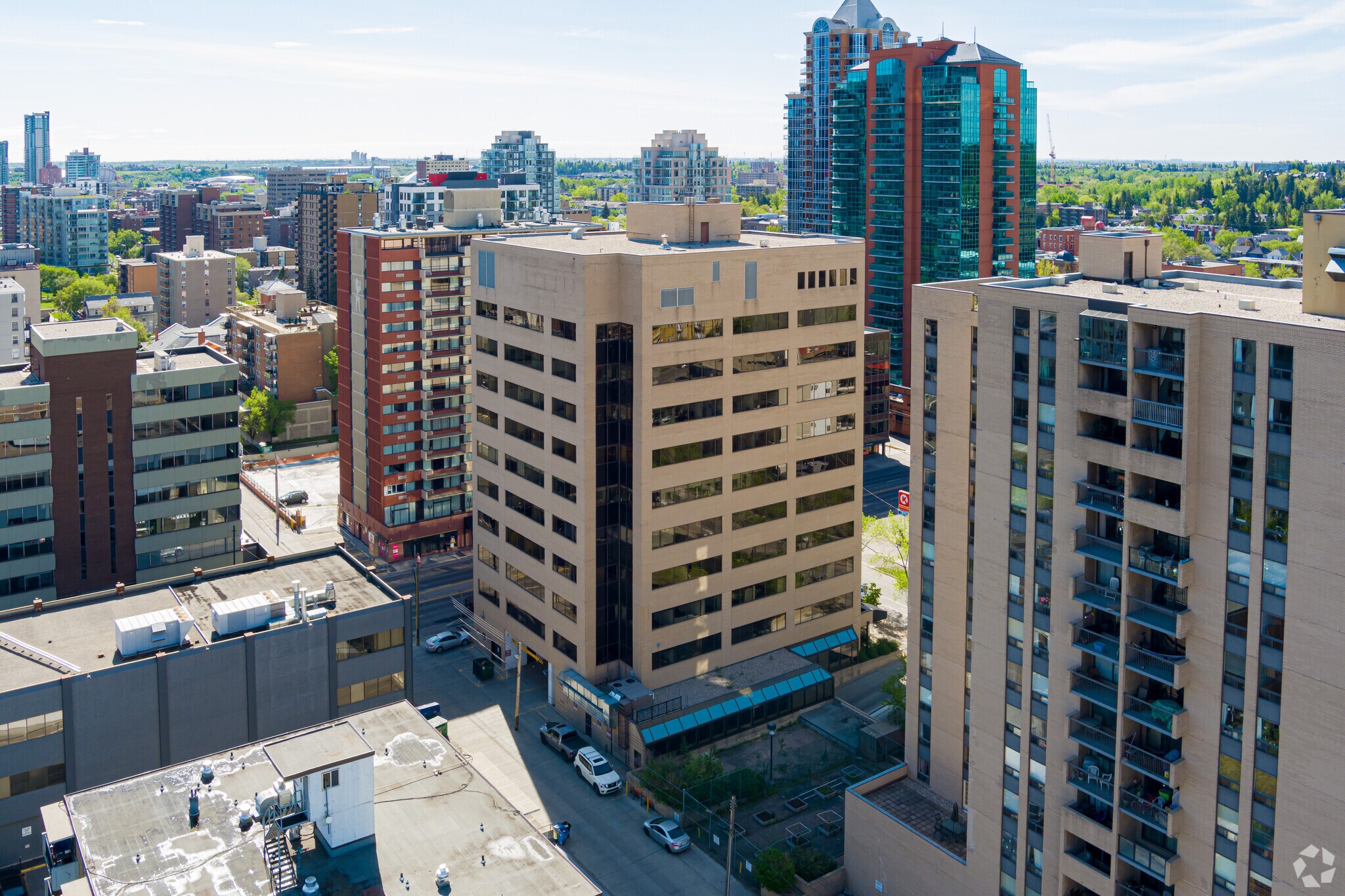 1333 8th St SW, Calgary, AB T2R 1M6 Dorchester Square