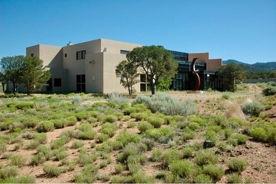 7300 Old Santa Fe Trl Santa Fe Nm 87505 Multedo Campus Loopnet Com