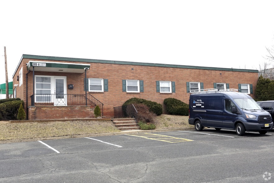 305 Island Rd, Mahwah, NJ for lease - Building Photo - Image 2 of 3