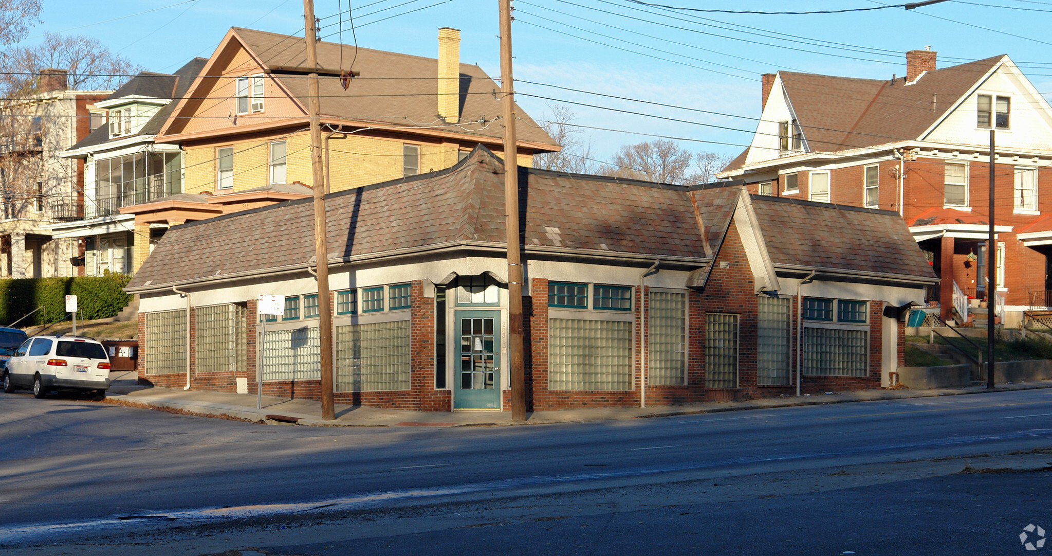 2331 Reading Rd, Cincinnati, OH for sale Primary Photo- Image 1 of 1