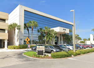 1615 Pasadena Ave S, Saint Petersburg, FL for lease Building Photo- Image 1 of 6