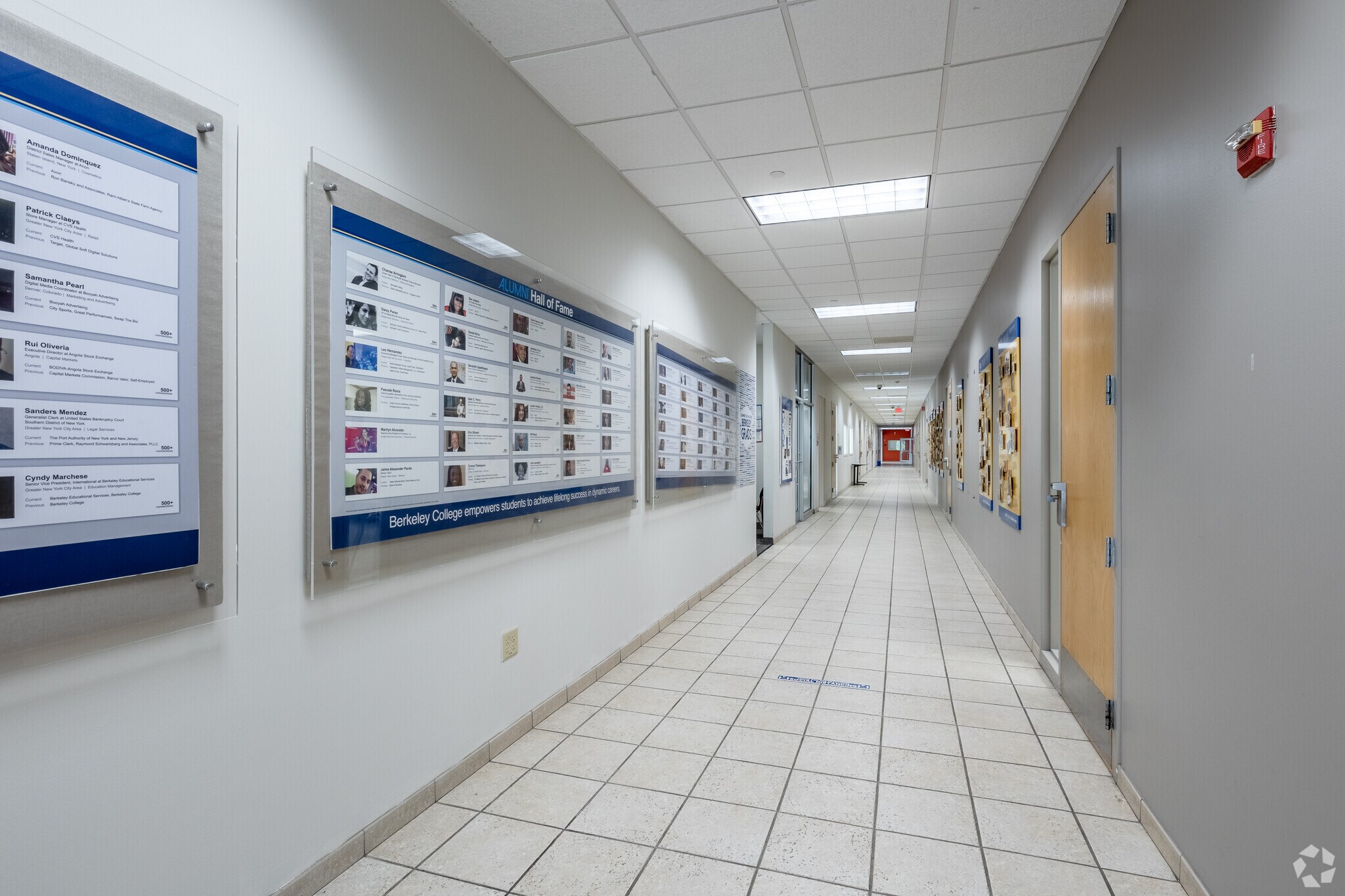 64 E Midland Ave, Paramus, NJ 07652 Paramus Parkway Bldg