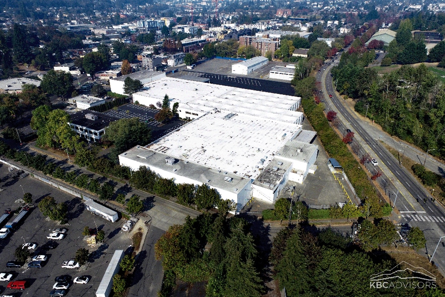 2300 26th Ave S, Seattle, WA for lease - Building Photo - Image 2 of 8