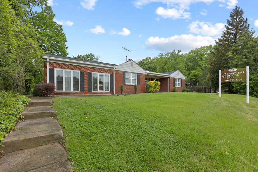 3904 E Joppa Rd, Nottingham, MD for sale - Primary Photo - Image 1 of 51