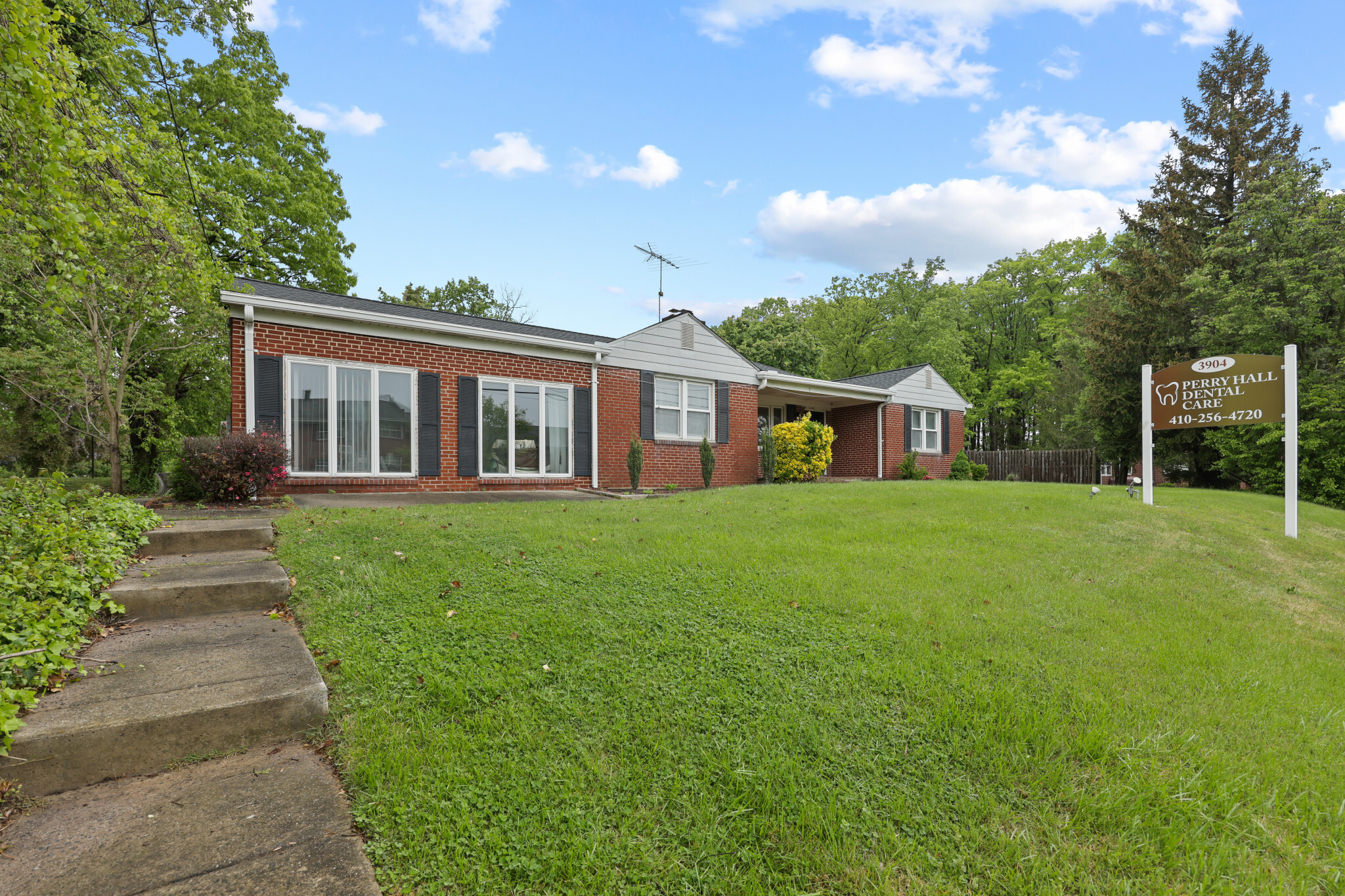 3904 E Joppa Rd, Nottingham, MD for sale Primary Photo- Image 1 of 52