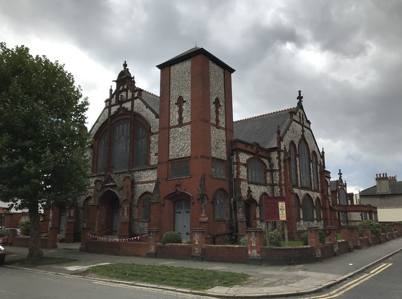 Dovedale Road, Liverpool for sale - Building Photo - Image 1 of 1