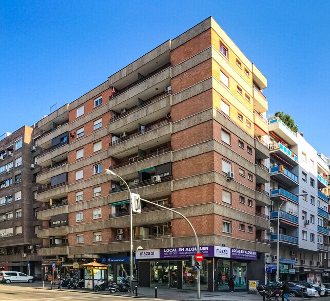 Calle de Clara del Rey, 20, Madrid, Madrid for sale - Primary Photo - Image 1 of 1