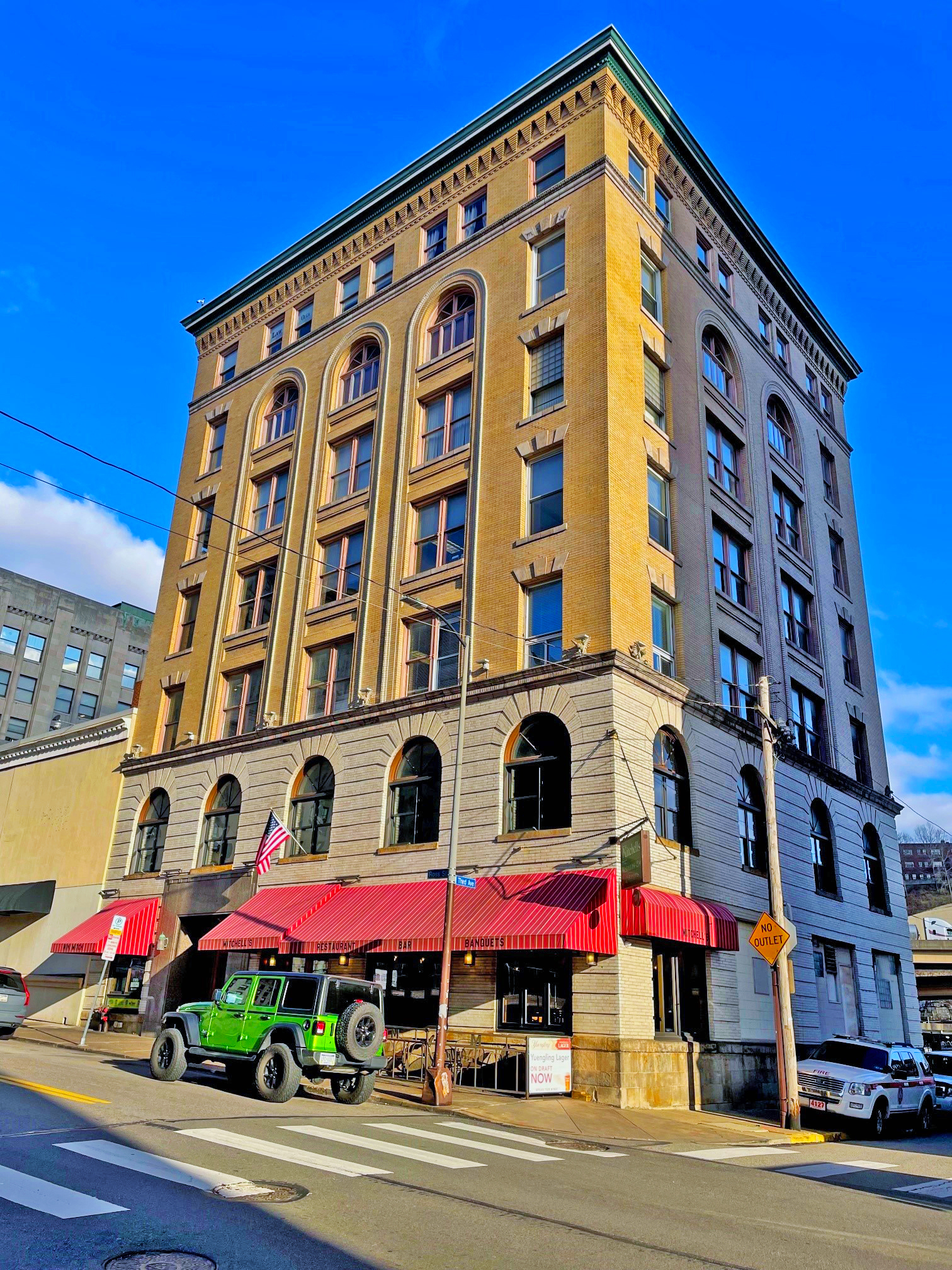 304 Ross St, Pittsburgh, PA for sale Primary Photo- Image 1 of 1