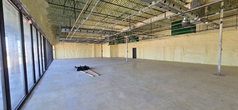 1332 SW 59th St, Oklahoma City, OK for lease - Building Photo - Image 1 of 38