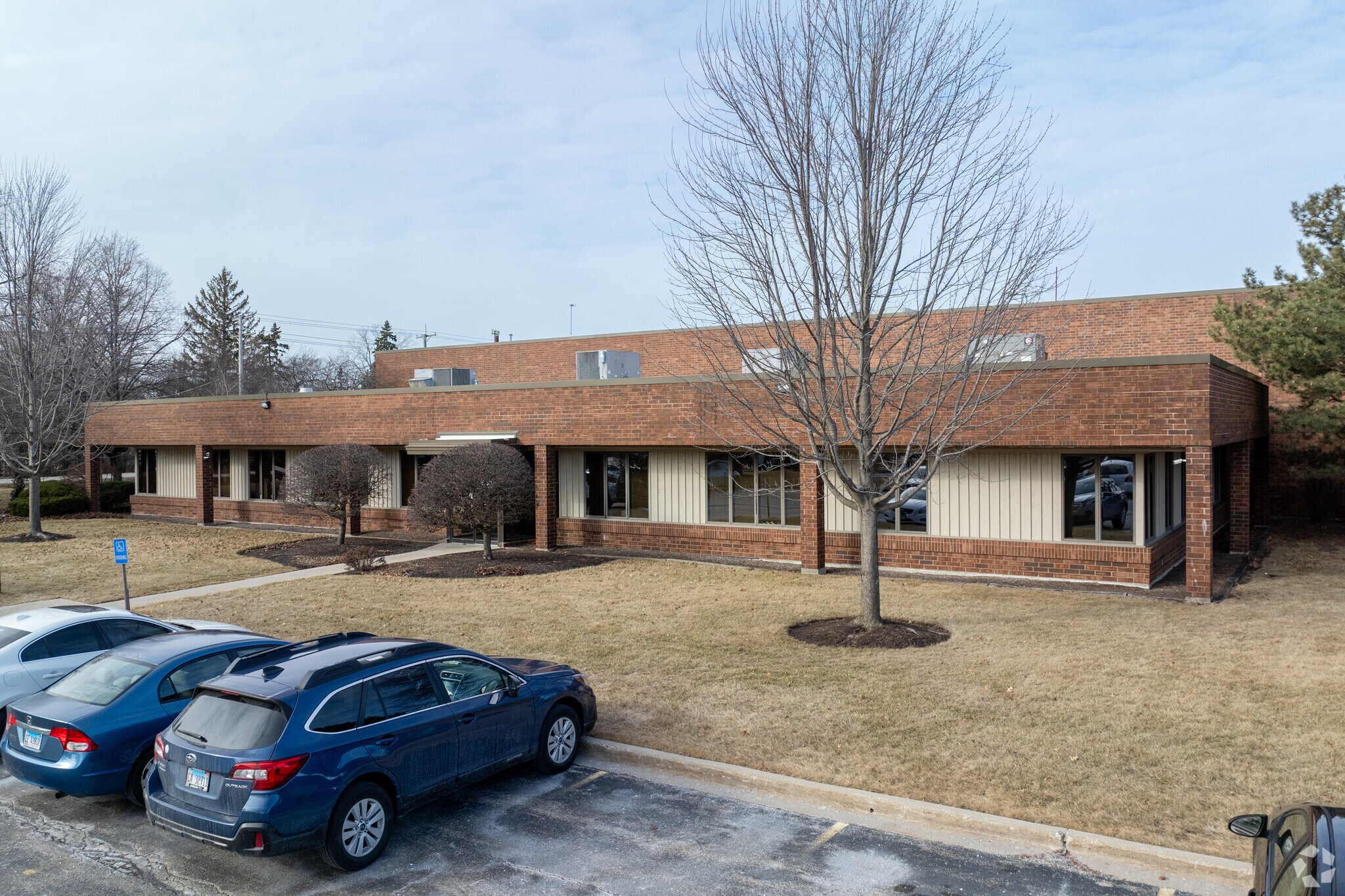 28355 N Bradley Rd, Lake Forest, IL for sale Primary Photo- Image 1 of 1