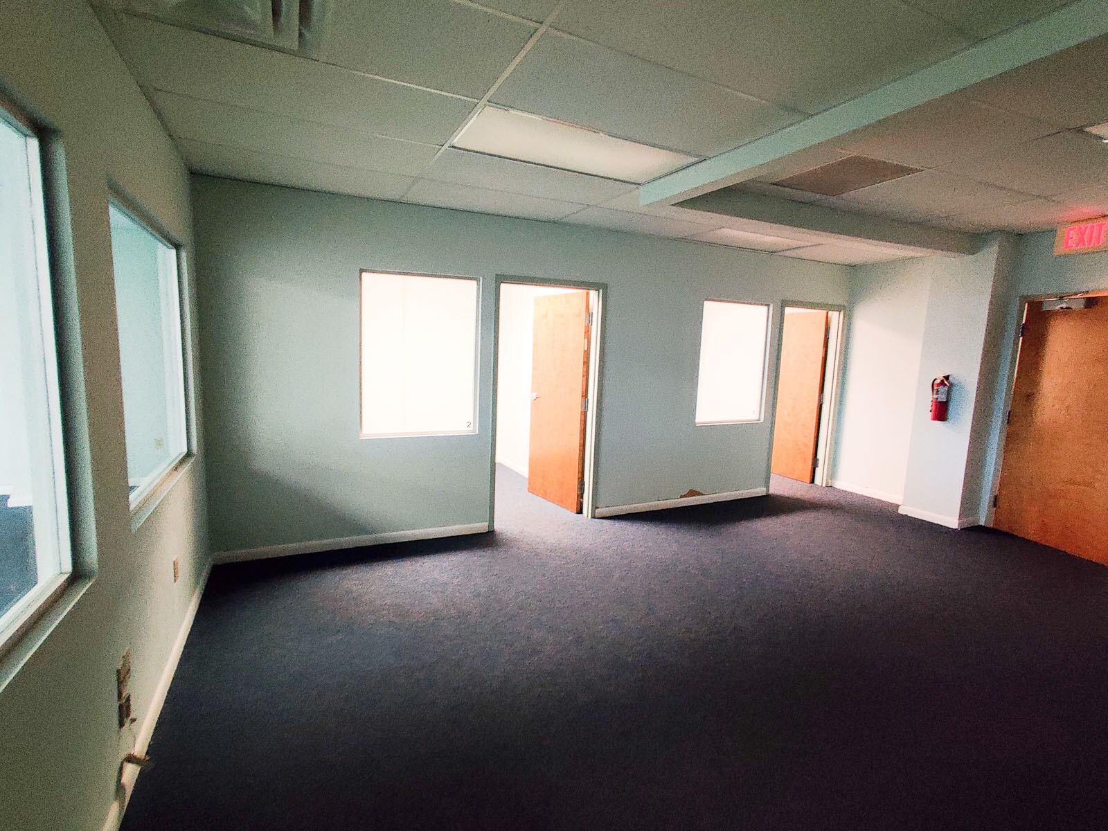 501 N Grandview Ave, Daytona Beach, FL for lease Interior Photo- Image 1 of 3