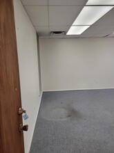 11930 Central Ave, Albuquerque, NM for lease Interior Photo- Image 2 of 4