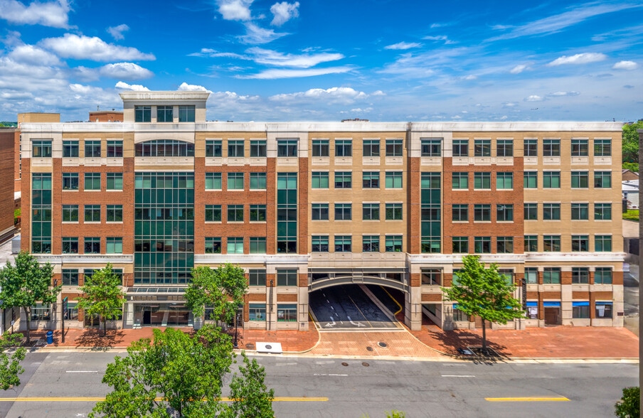 1737 King St, Alexandria, VA for lease - Building Photo - Image 1 of 4