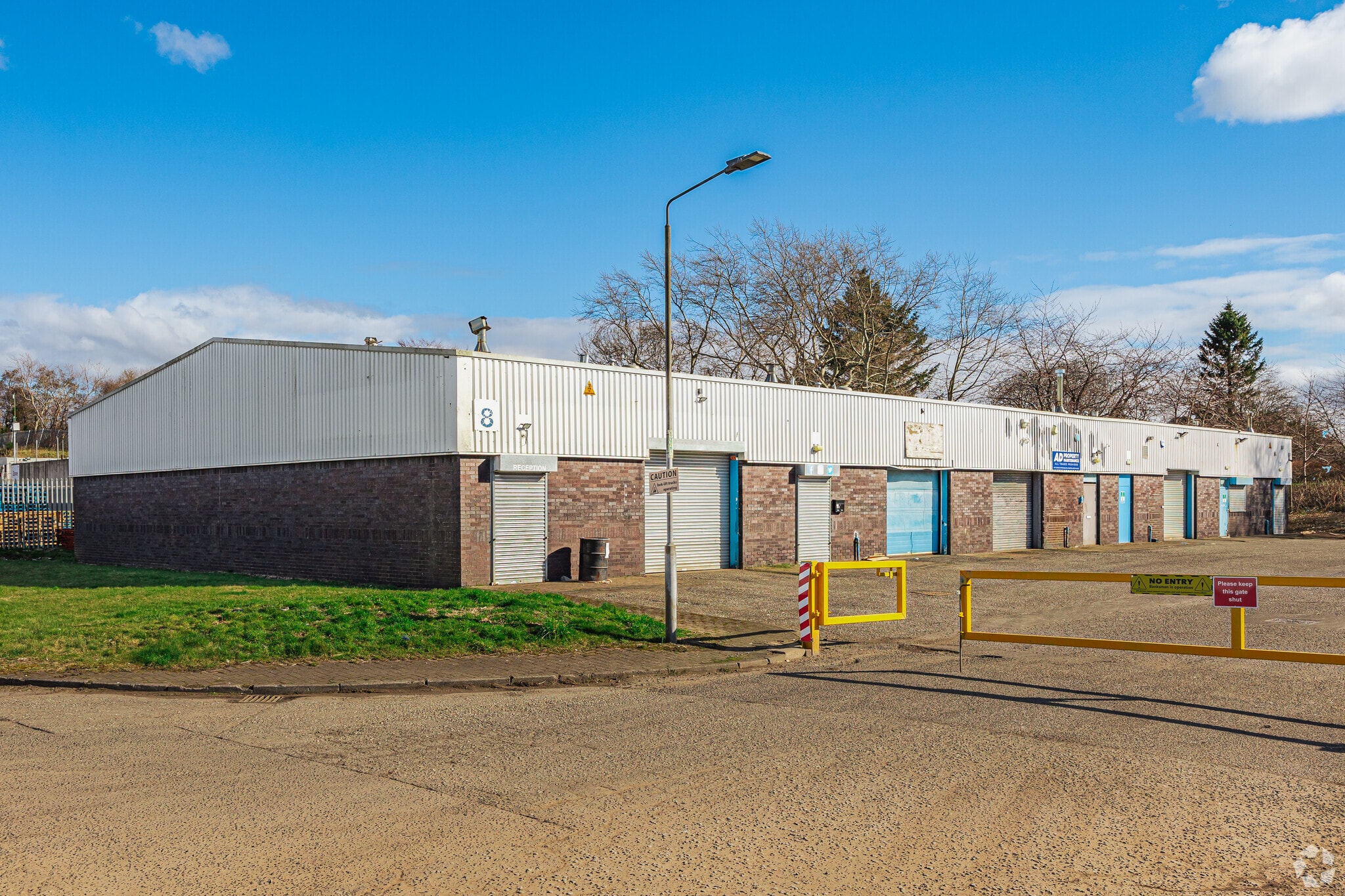 8 Pitt Rd, Bellshill for lease Primary Photo- Image 1 of 3