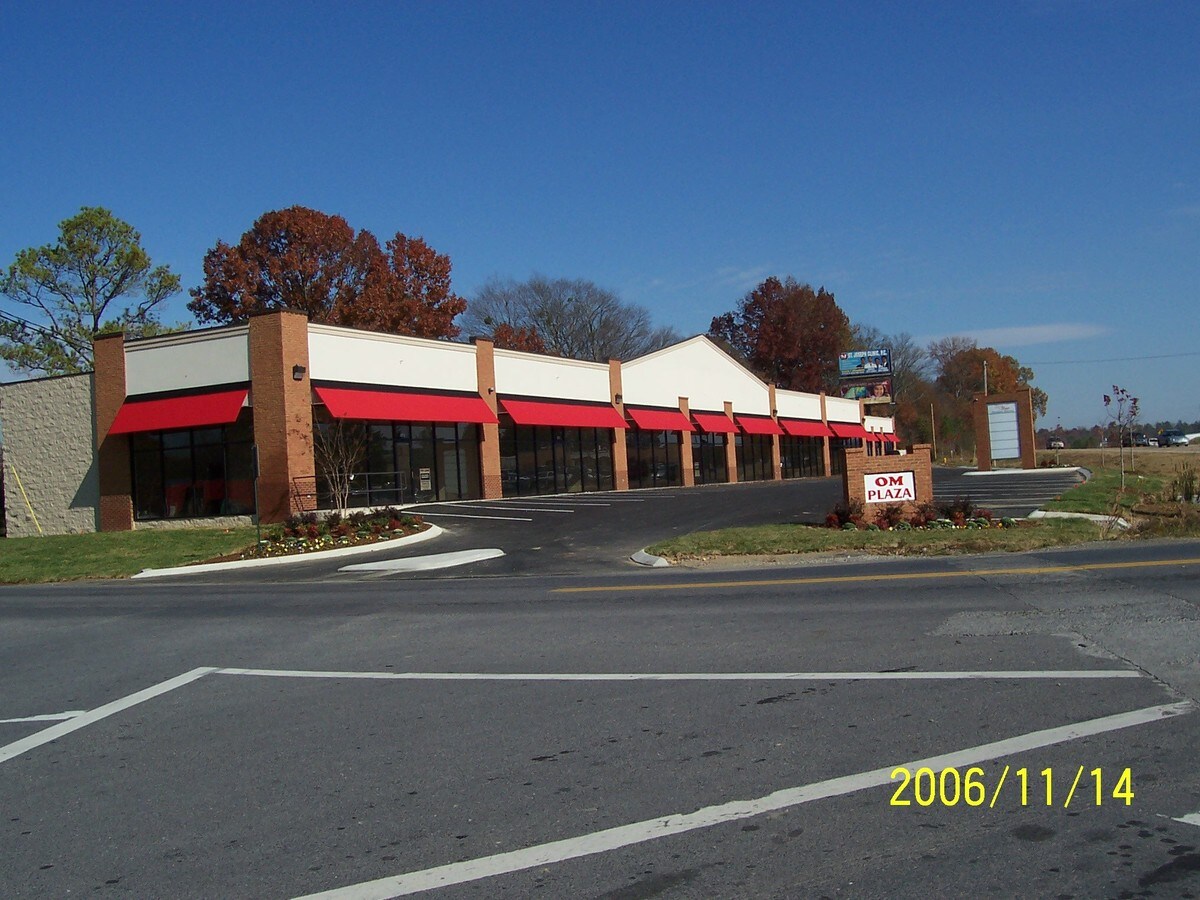 601 Fleming St, Dalton, GA 30721