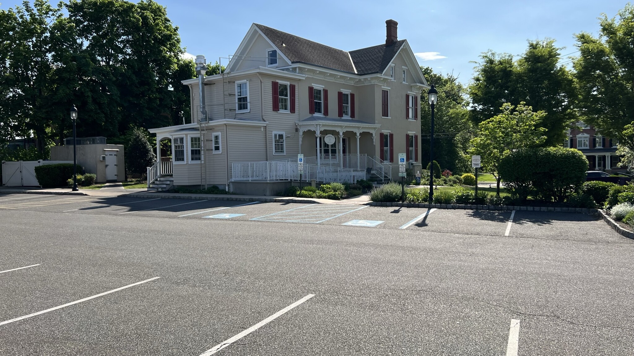 2 Main St, Flemington, NJ 08822 - Retail for Sale | LoopNet