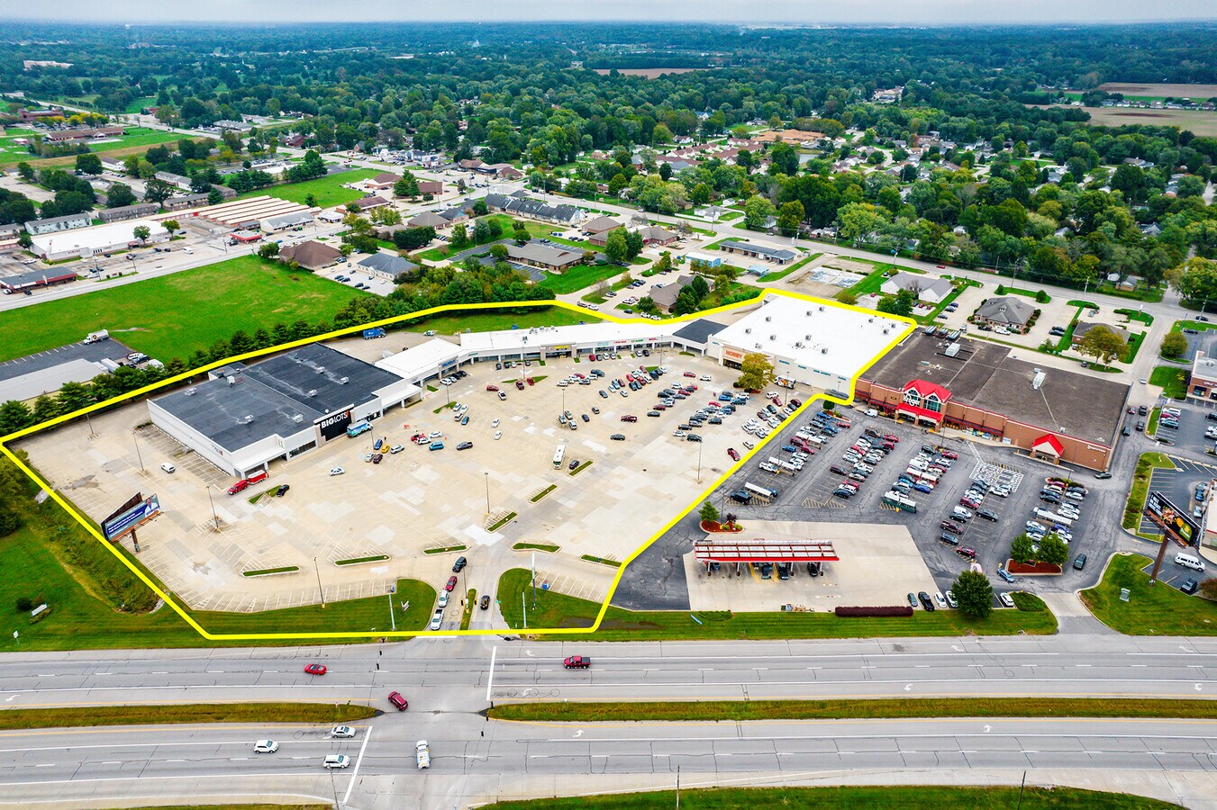 46504714 S US Highway 41, Terre Haute, IN 47802