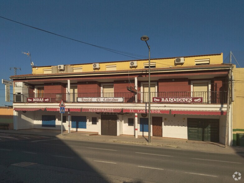 Carretera de Aranjuez, 35, Villaconejos, Madrid for sale - Primary Photo - Image 1 of 17