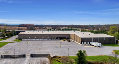 426 Industrial Blvd, Kearneysville, WV for lease Building Photo- Image 2 of 3